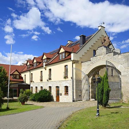 Hotel Und Restaurant Rittergut Kreipitzsch Naumburg  Bagian luar foto
