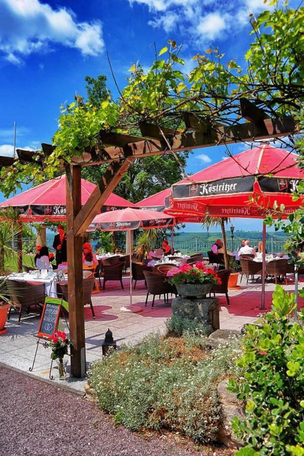 Hotel Und Restaurant Rittergut Kreipitzsch Naumburg  Bagian luar foto